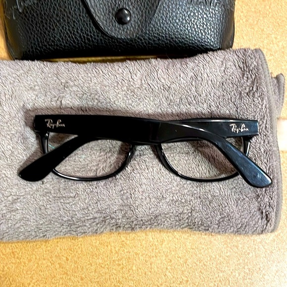 (original) Ray-Ban Wayfarer RB5184 EyeGlasses 52-18-145 - Picture 1 of 4